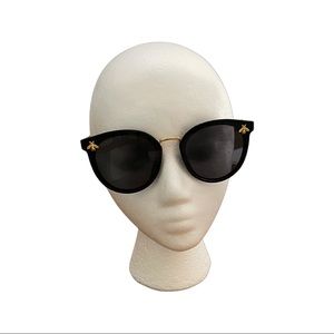 Black Queen Bee Sunnies